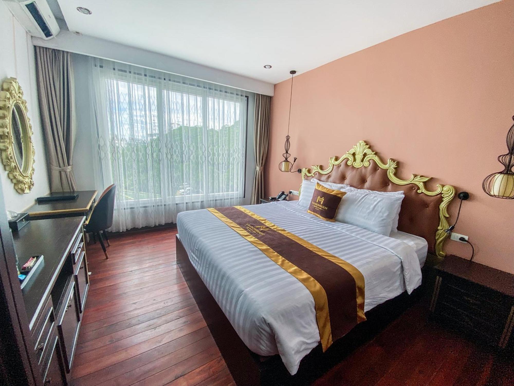 Xaysomboun Hotel & Spa В'єнтьян Екстер'єр фото